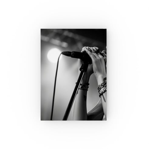 Dua's Diary: A Pop Music Lover's Journal - Vibrant and Stylish Notebook celebrating Dua Lipa's music. Perfect for jotting down lyrics and memories. Ideal gift for music enthusiasts!