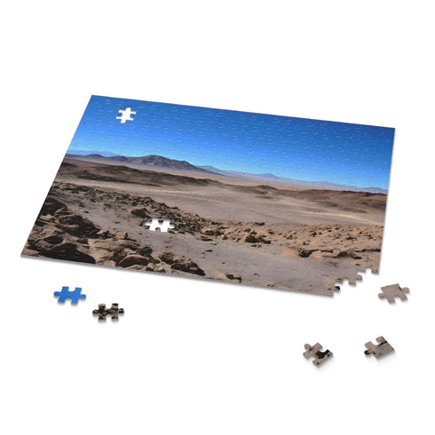 Desert oasis landscape jigsaw puzzle: vibrant colors, intricate details.