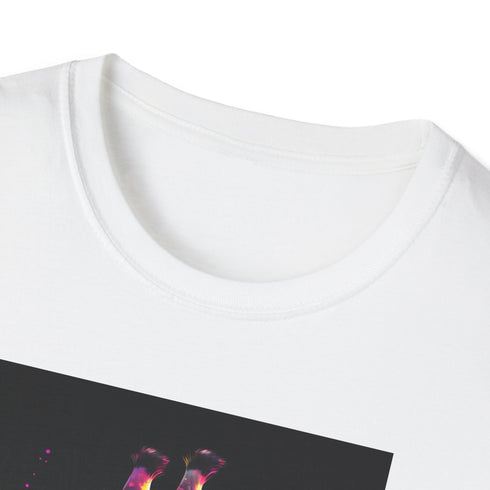 Giraffe illustration on charcoal tee, 100% cotton, crew neck, regular fit.