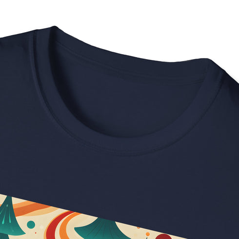 Psychedelic charcoal T-shirt with groovy 70s ocean-inspired pattern cotton crew neck
