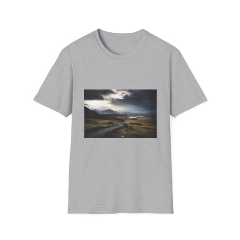 Charcoal cotton T-shirt with Icelandic landscape graphic and crew neck