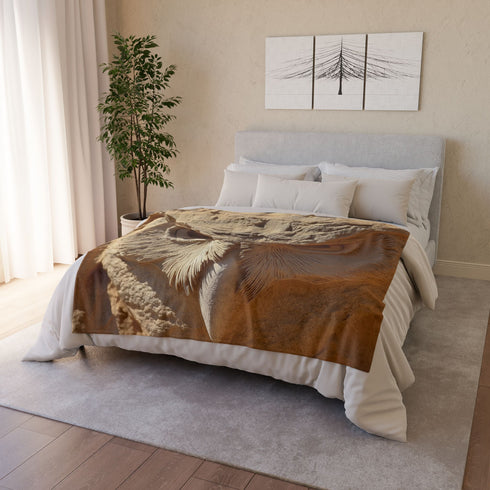 Desert Wind Forming Owl Face Plush Fleece Throw Blanket