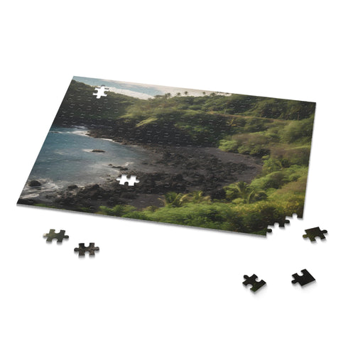 Maui Paradise Jigsaw Puzzle with lush Hawaiian landscapes and crystal-clear waters.