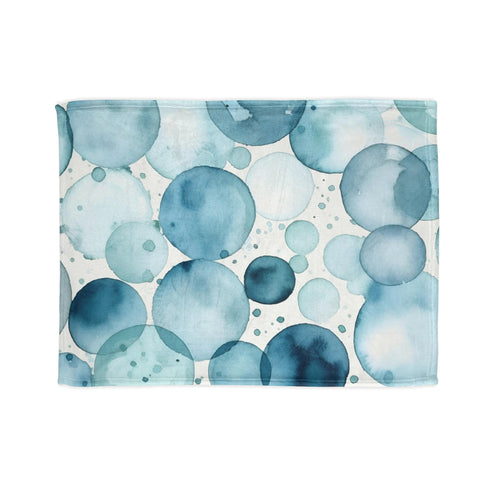 Ocean Eden Bay Blanket: Serene blue ocean watercolor pattern.