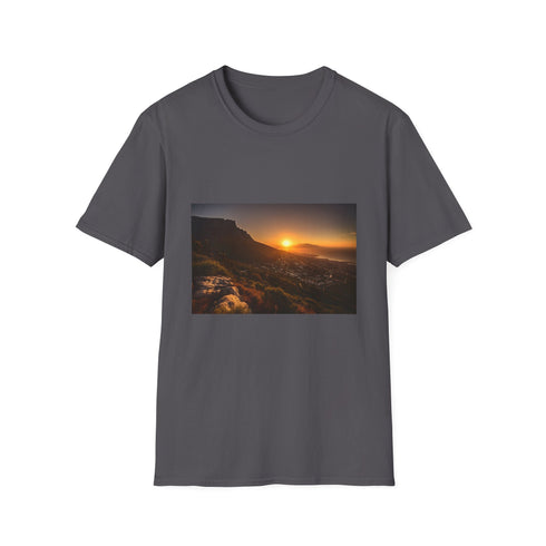 Charcoal cotton crew neck t-shirt with Table Mountain design.