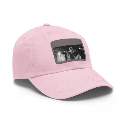 White rectangle Dua Lipa Melody Snapback hat in cotton.