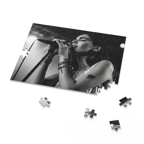 Vibrant Dua Lipa singer puzzle for fans and music lovers.