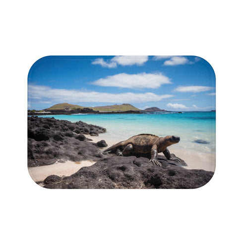 Enchanted Isles Bath Mat with Vibrant Galapagos Ecosystem Pattern.