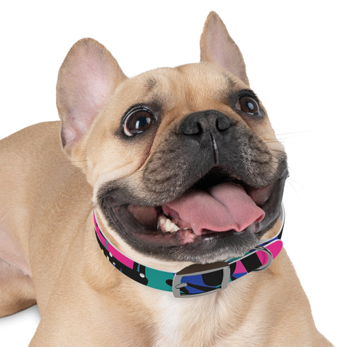 Neon graffiti dog collar in M size, black onyx pattern.