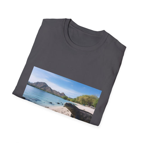 Charcoal cotton T-shirt with majestic Komodo dragon graphic.