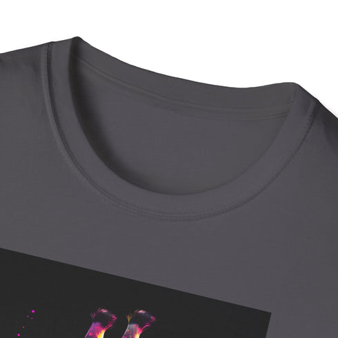 Charcoal cotton giraffe tee, perfect for summer outings.