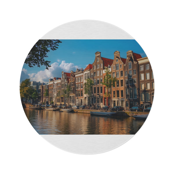 "Amsterdam Canals Round Rug: Vibrant Cityscape"