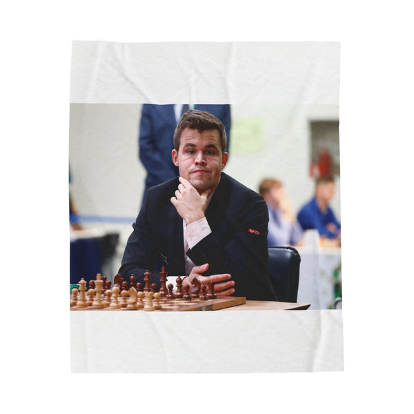"Chess King Plush Blanket: Cozy and Luxurious"