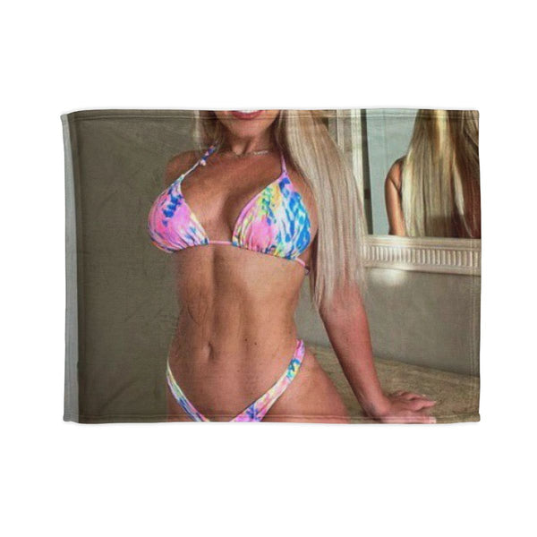 "Elle Brooke Luxe Bed Cover"