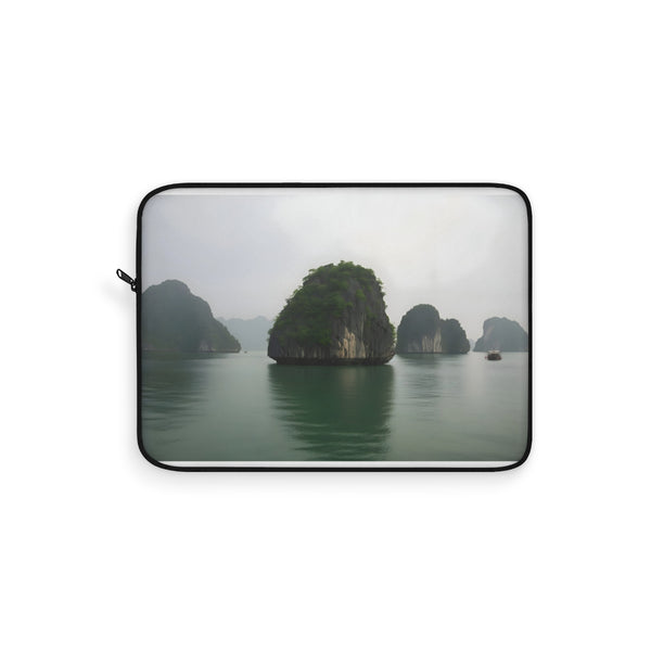 "Emerald Waters Laptop Sleeve Wonderland"