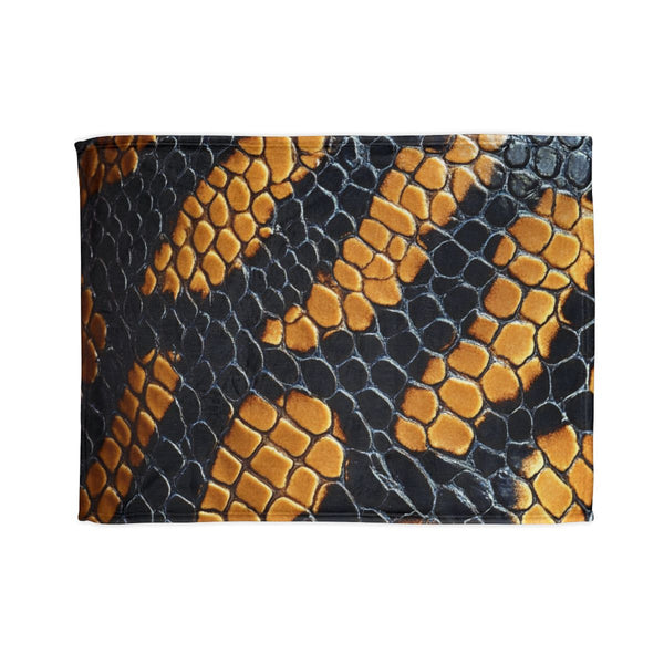 "Exotic Olivachloey Snake Skin Cover"