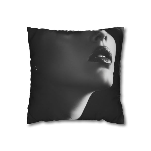 "Lana del Rey Monochrome Pillowcase"