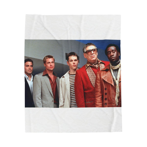 "Ocean's 11 Cast Plush Blanket: Snuggle up with the coolest crew!"