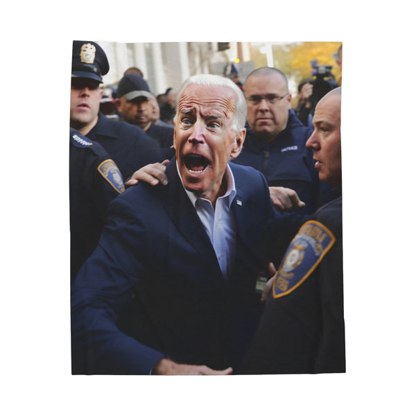"Presidential Showdown Plush Blanket"