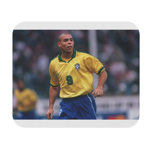 Ronaldo Nazario Brazil Mouse Pad Score Goals in Style!