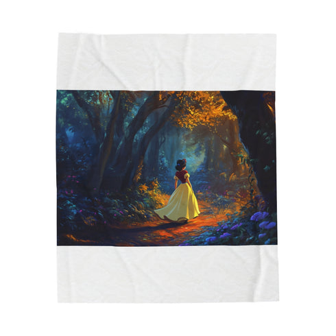 "Snow White Plush Blanket: Cozy & Magical Winter Companion"