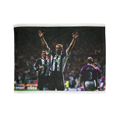 "Snuggle in Luxury with Shearer!"