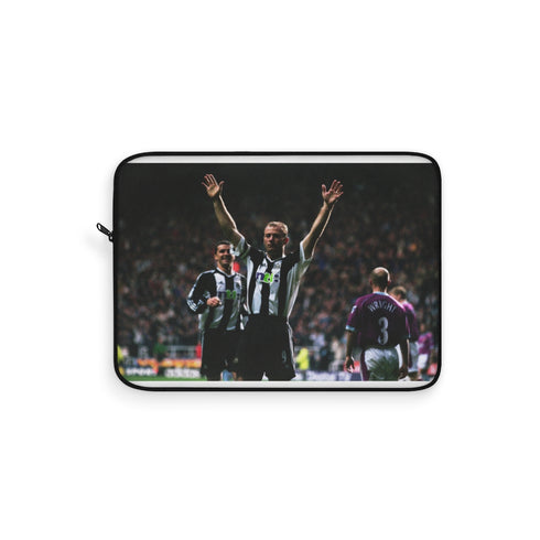 "Ultimate Shearer Laptop Sleeve: Stylish Protection"