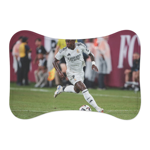 Vinicius Jr. Pet Mat: Pup-tastic Playtime!