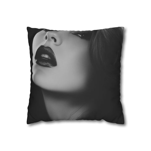 "Vintage Vibe Lana Pillowcase"