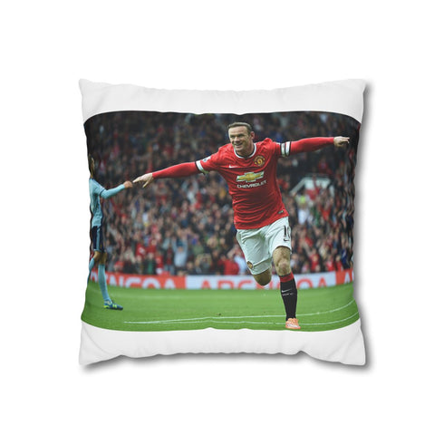 "Wayne Rooney Pillow Case: Ultimate Fan Accessory"