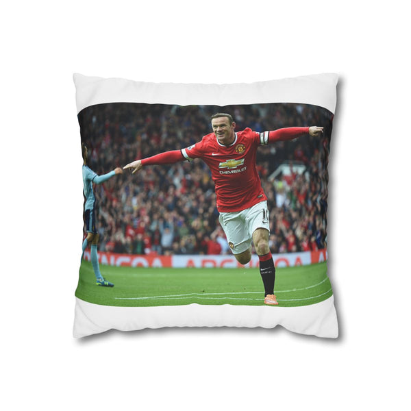 "Wayne Rooney Pillow Case: Ultimate Fan Accessory"