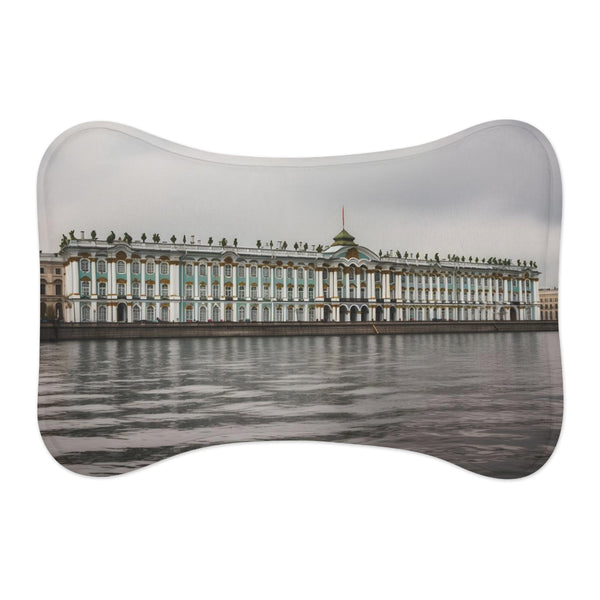 "Winter Palace Pet Mat: Russian Royalty Resting Spot"