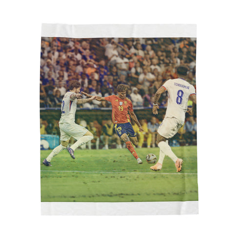 "Yamal Spain Cozy Plush Blanket"