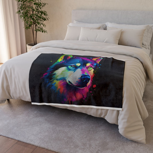 cozy material to keep you warm and comfortable on any adventure. Bring the spirit of the Husky into your home with this unique blanket.