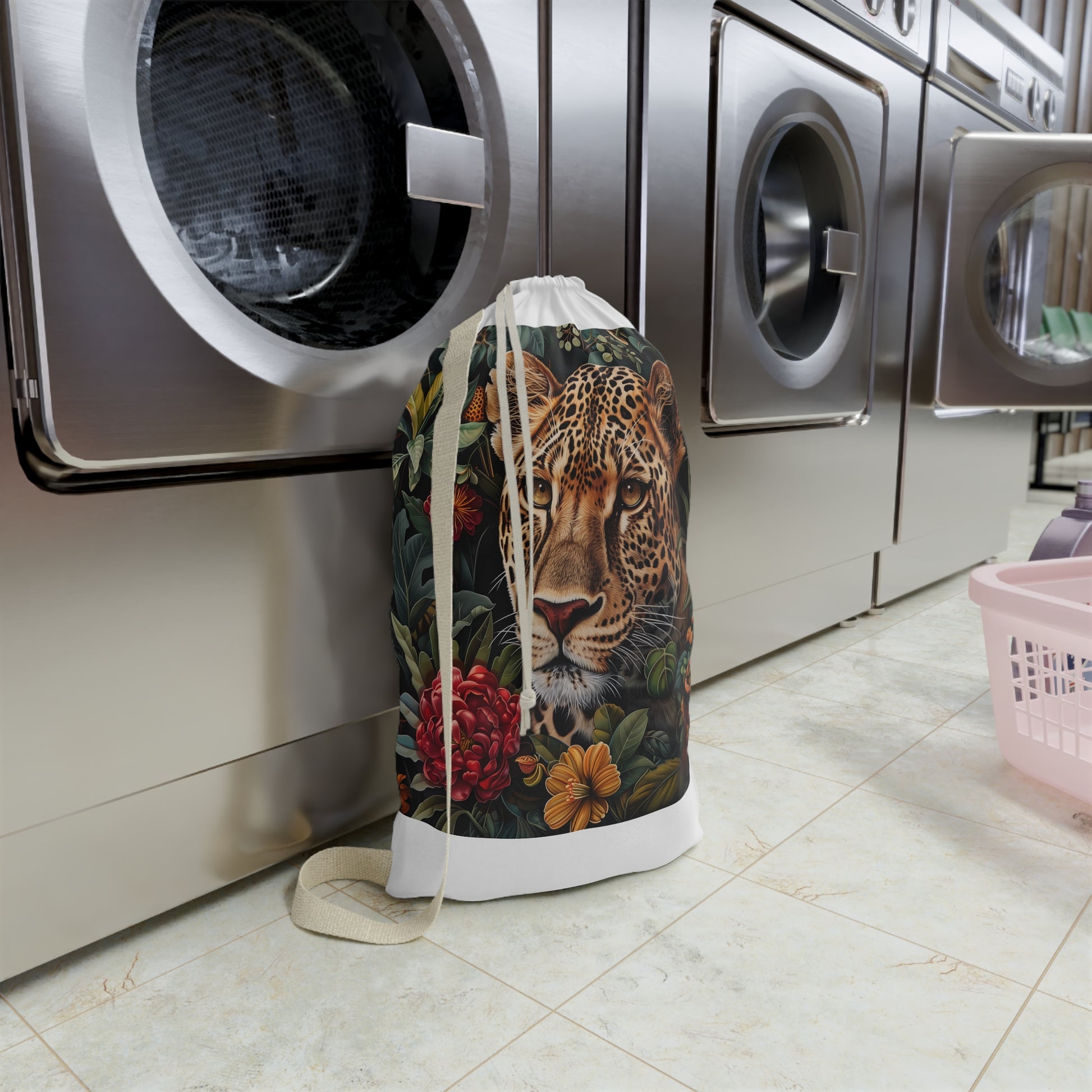 "Wildlife animal cheetah print laundry bag, durable material, nature-themed design for laundry routine"