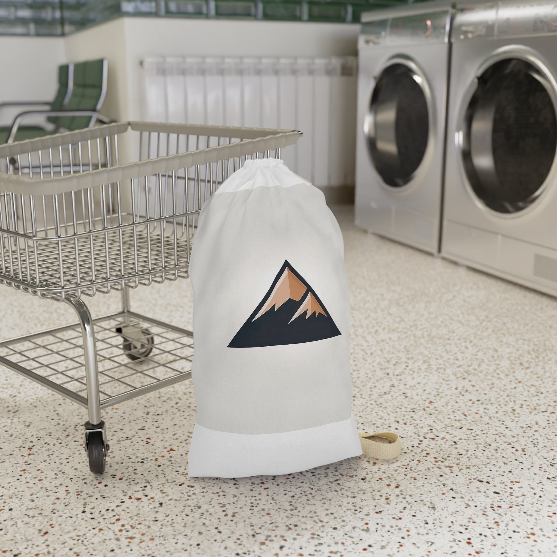 "Stylish mountain logo laundry bag, durable material for easy laundry storage and transport"