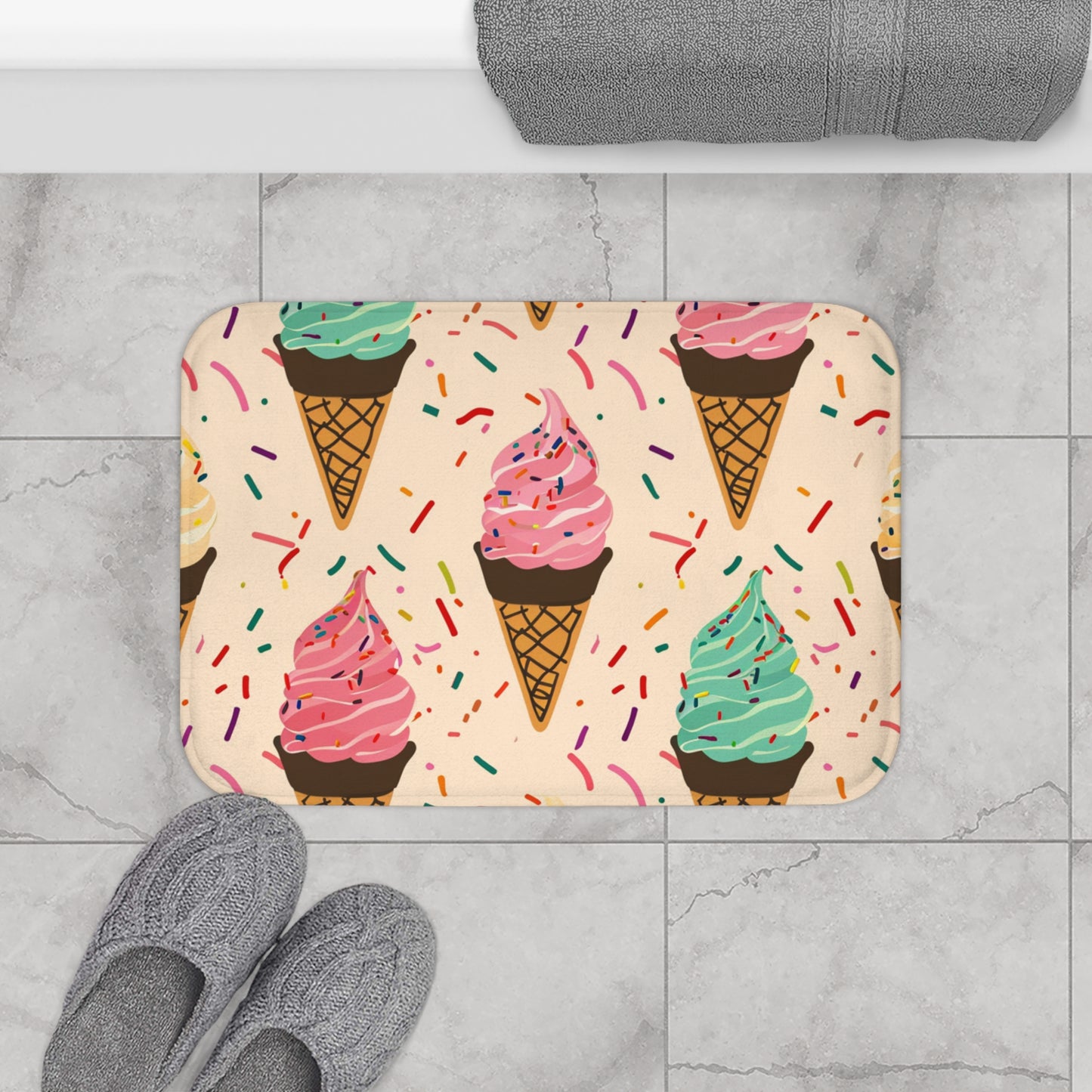 Sprinkle Cone Bath Mat