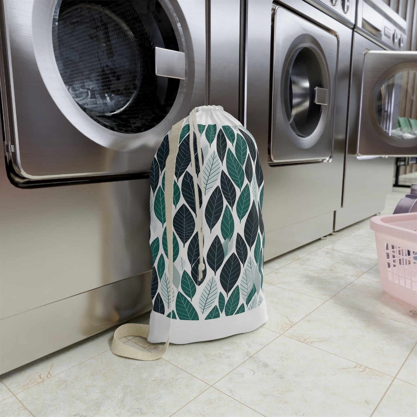 Green leaf pattern laundry bag with durable ferret texture. Perfect for stylish organization.