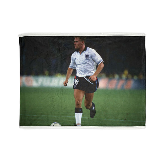 "Gazza-inspired Bed Cover: Iconic Comfort"