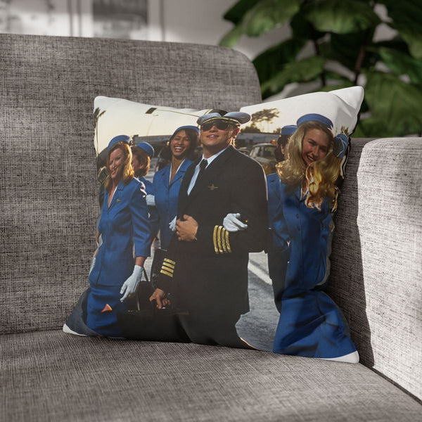 Leonardo Dicaprio Catch Me If You Can Pilot — 40×40 Cushion Cover — Sofa & Armchair Living Room Lifestyle View