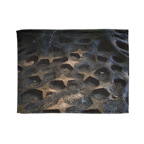Tree Roots Growing into Star Patterns Plush Fleece Throw Blanket