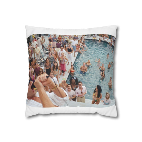 Wolf Wall Street — 40×40 Cushion Cover — Front 40×40 cm Square Cushion View